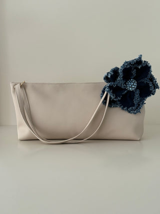 Baguette 4123 Immature Blue
