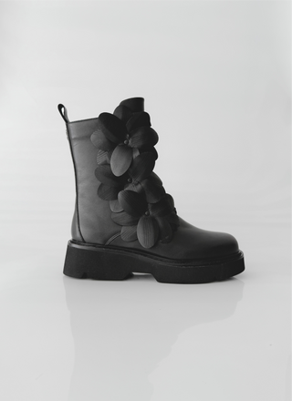 LOUISE – Stivaletto in pelle Nero con fiori