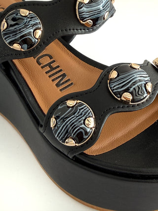 Zeppa platform AL321 con bottoni in nappa Nera