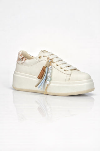 Sneaker Gio+ Oliva/Giulia in pelle Latte con Orsetto