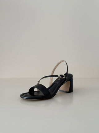 Betriz Black ROMA44 2584