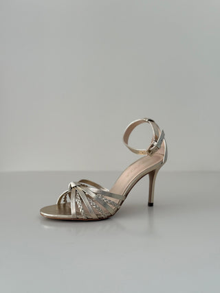 Yasmin Oro Light MUNIQ171 2562