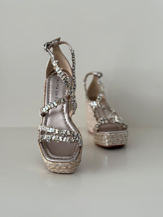 Lola 1272 Diva Bronze