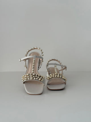 UCRAINA1 2507002 OFF WHITE
