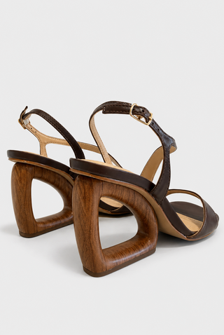 Sandalo con tacco scultura Cecconello in pelle Marrone